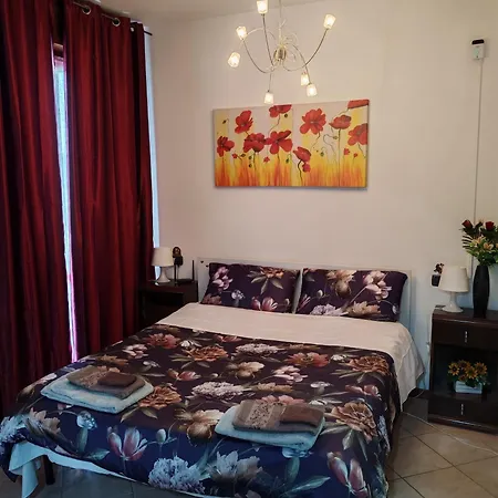 Casa Angela פארמה